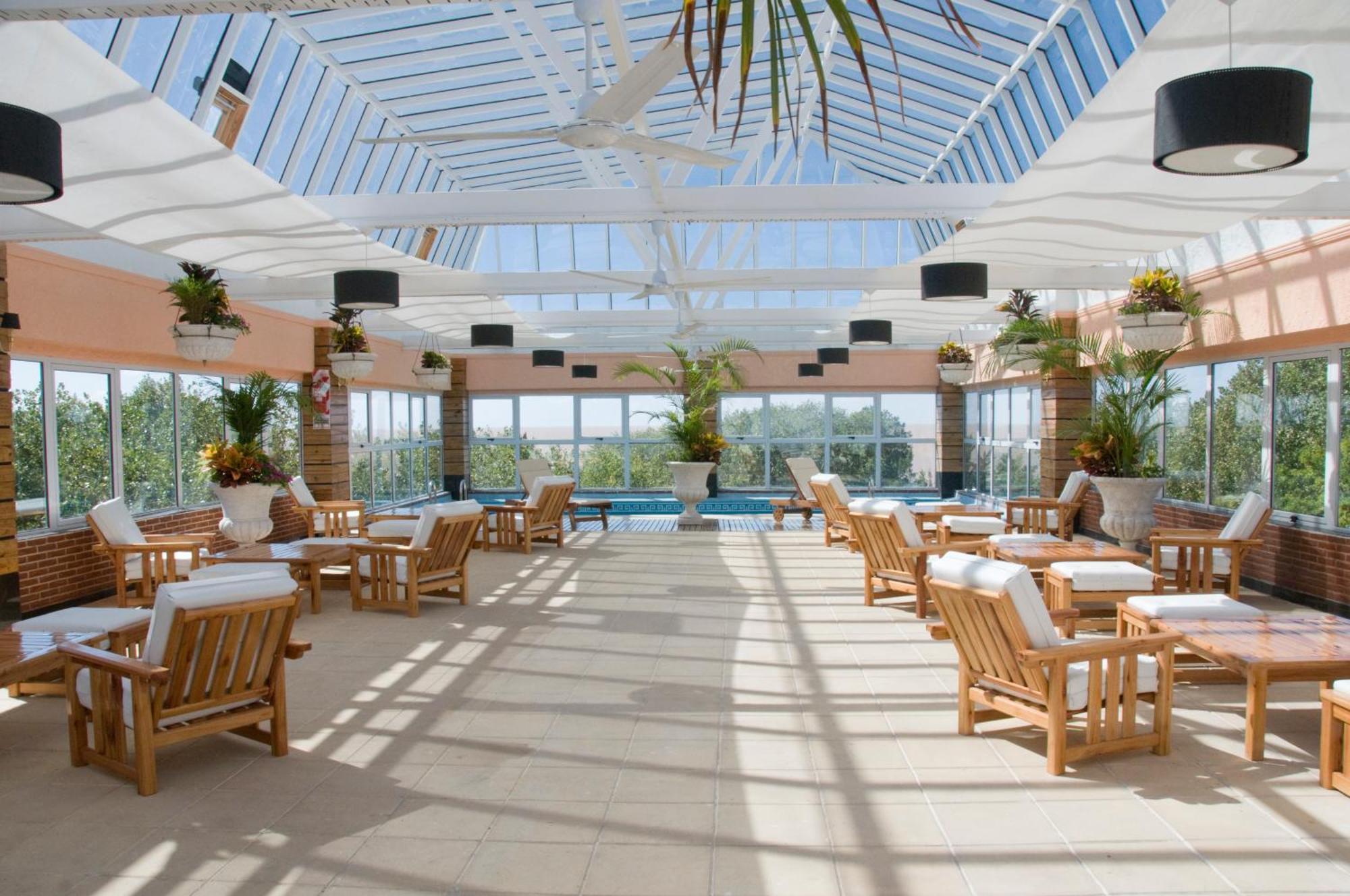Hotel Ramada By Wyndham Buenos Aires Vicente López Exteriér fotografie