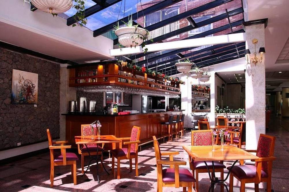 Hotel Ramada By Wyndham Buenos Aires Vicente López Exteriér fotografie