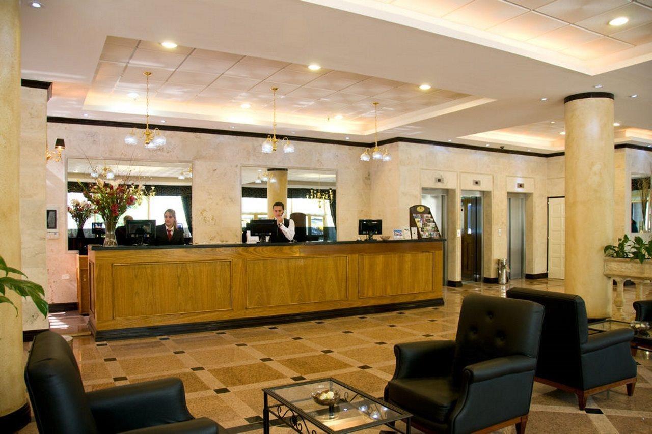 Hotel Ramada By Wyndham Buenos Aires Vicente López Exteriér fotografie
